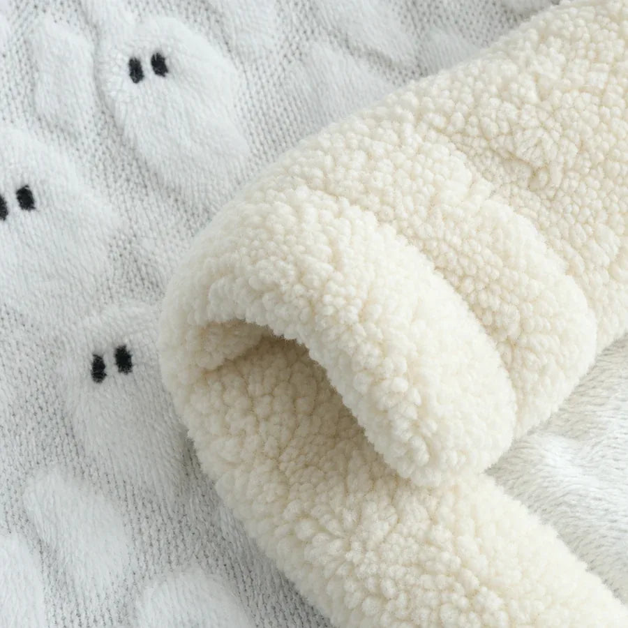 Luggermoor Ghost Throw Blanket, photo 7